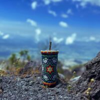 tau, sol de media noche