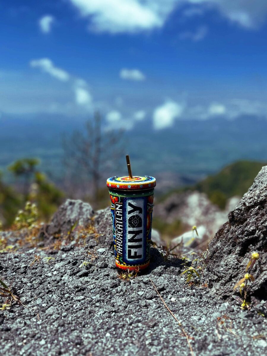 tau, sol de media noche